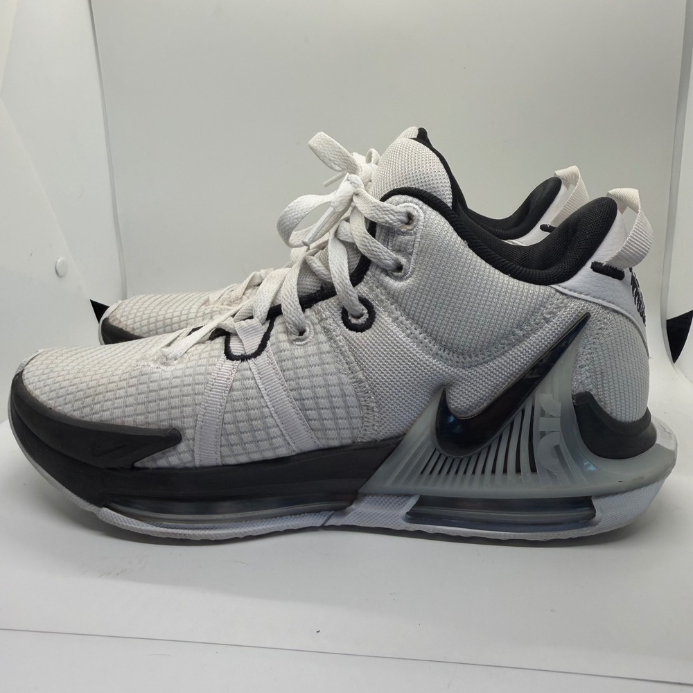 Nike LeBron Witness 7 White Black Basketball Shoes DZ3299-100 Mens Size 9